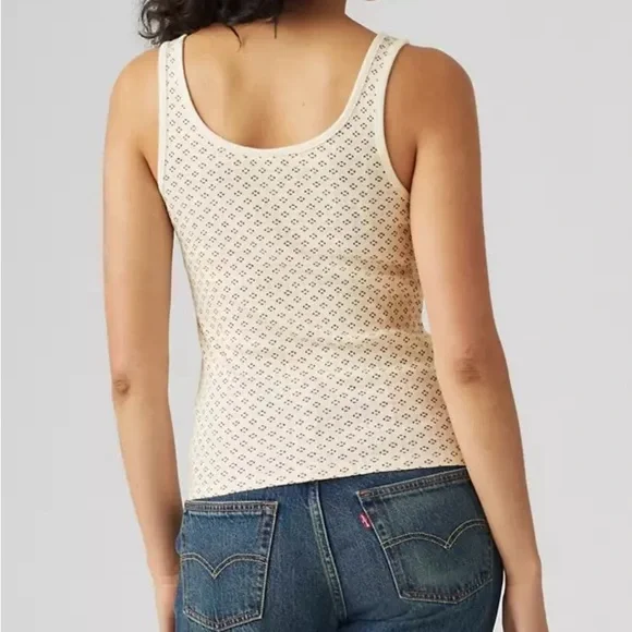 nwt levis Cream Patterned Women's tank top xl - Picture 3 of 3